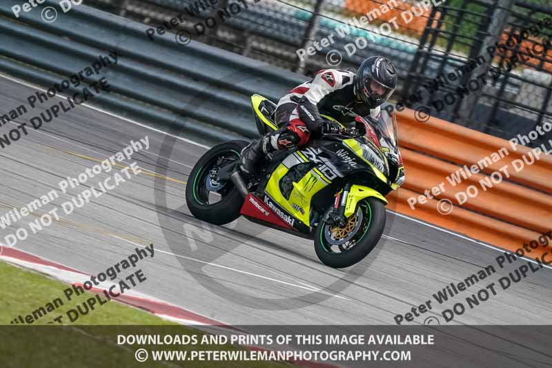Sepang;event digital images;motorbikes;no limits;peter wileman photography;trackday;trackday digital images